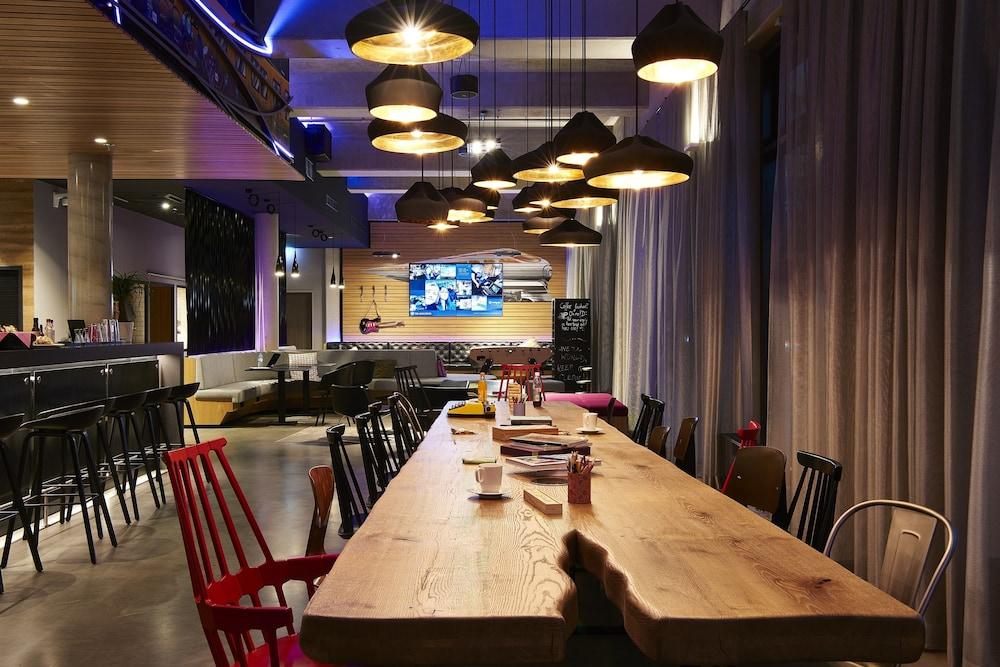 Hotel Moxy Berlin Ostbahnhof