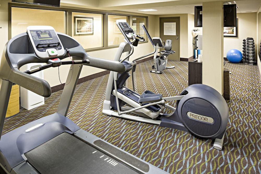 Gimnasio Hotel Downstreet, an Ascend Collection Hotel