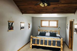 Alquiler Vacacional - Amazing home on the Gull lake chain, check out our location and game room!