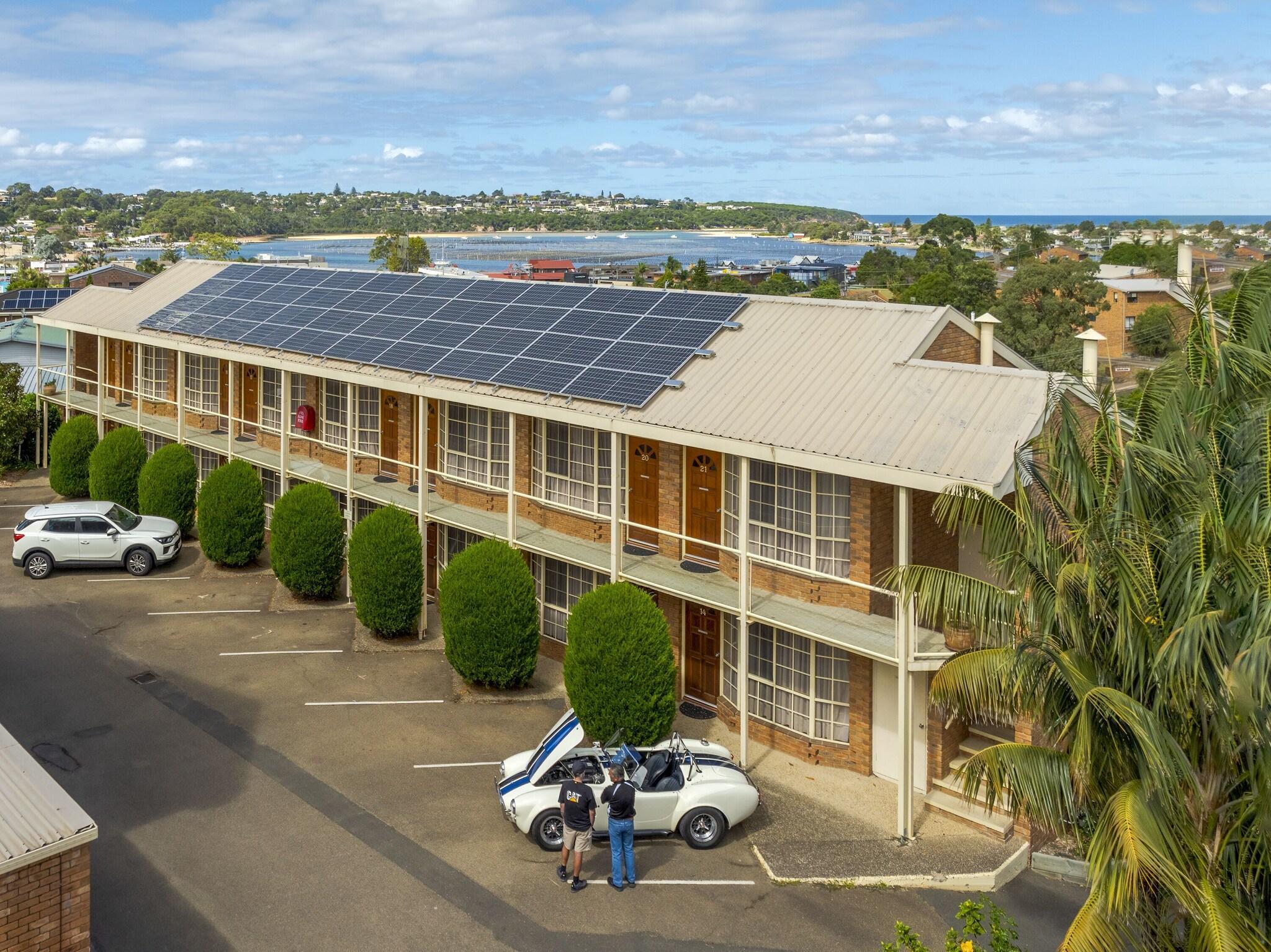 Vista Exterior Sapphire Waters Motor Inn