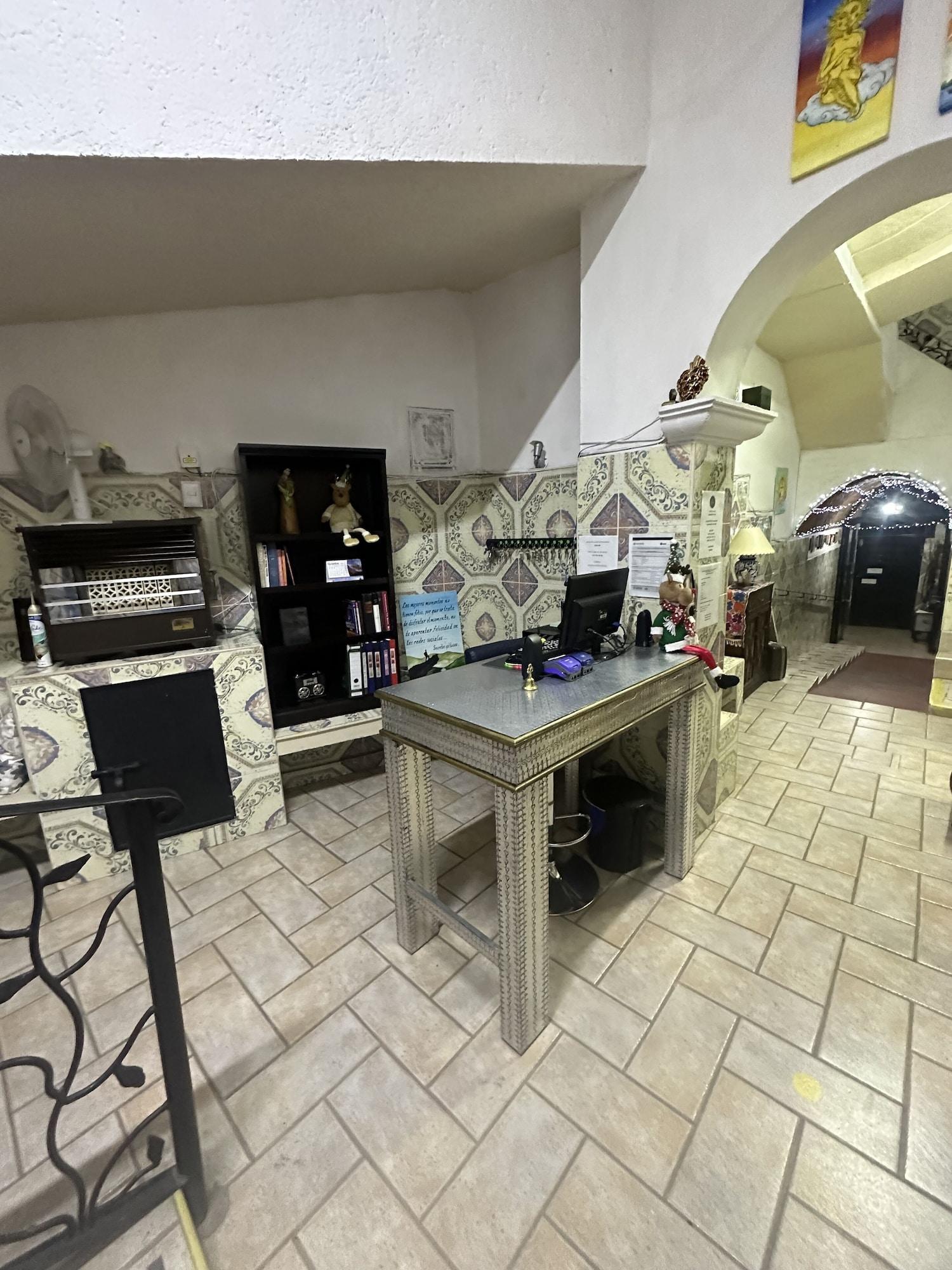 Vista Lobby Hotel del Sol