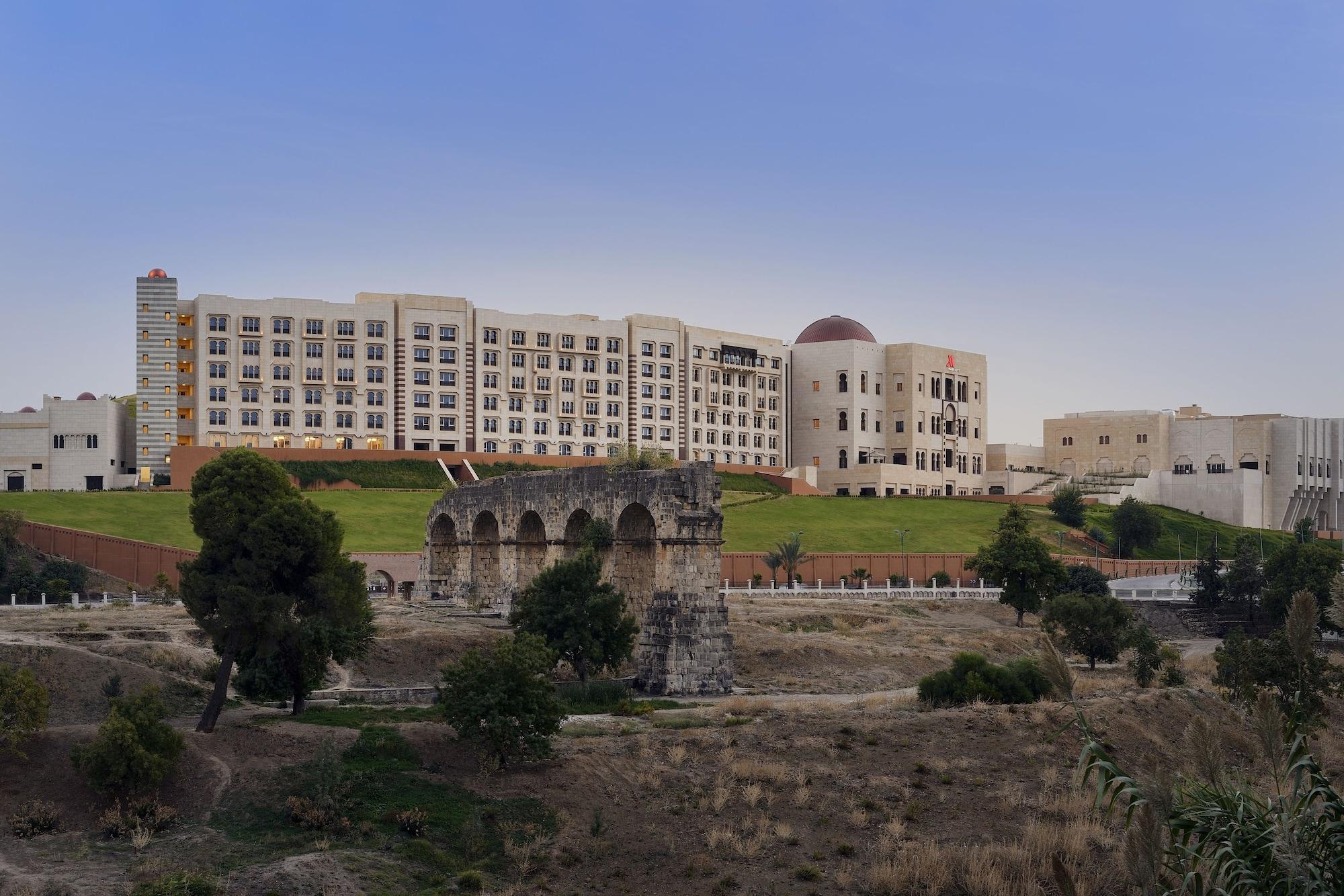 Vista Exterior Constantine Marriott Hotel