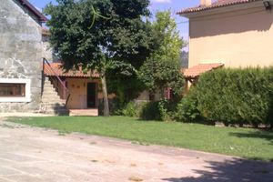 Alojamiento - Stone Farm Hostel