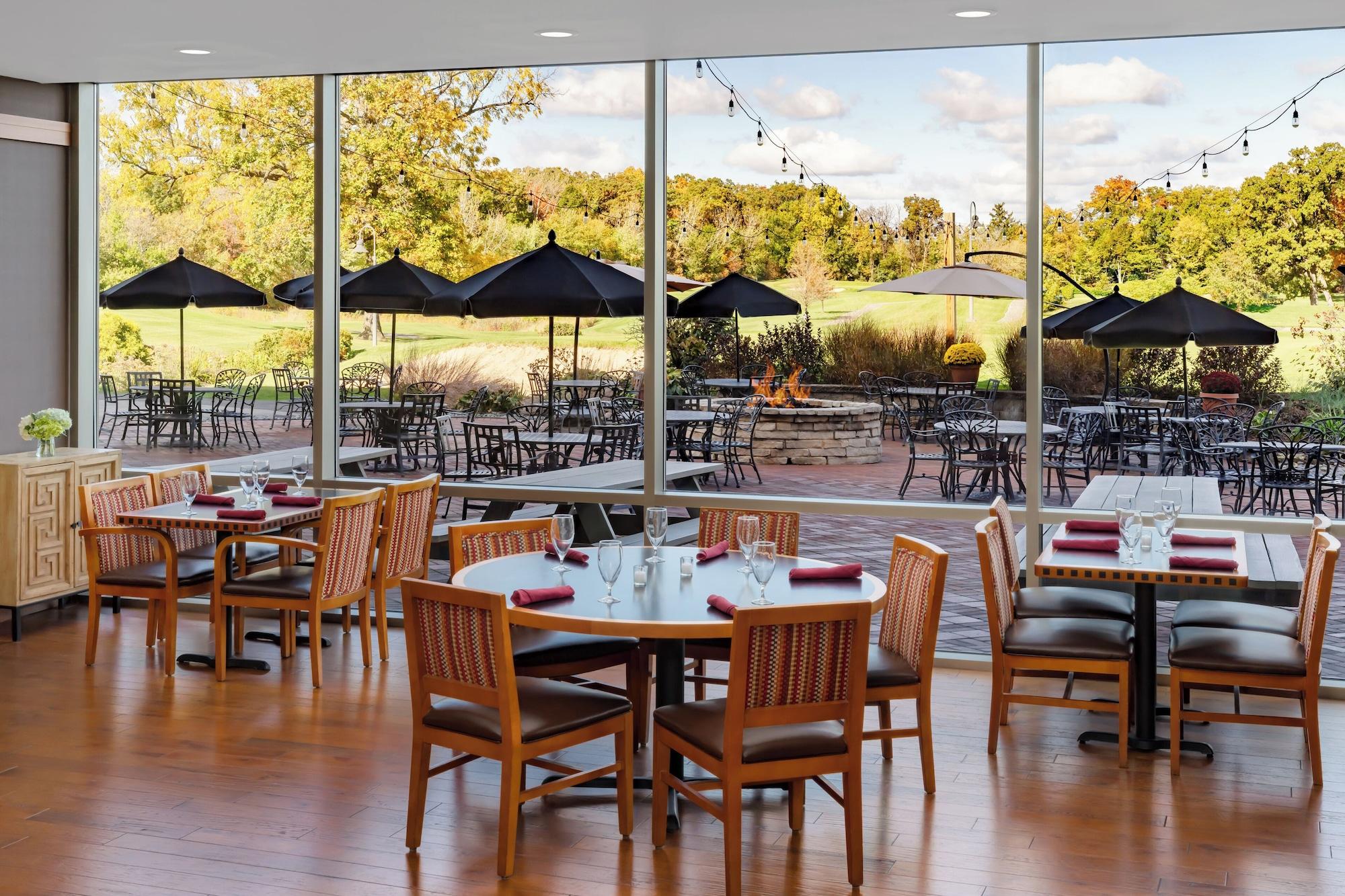 Restaurant Eaglewood Resort and Spa
