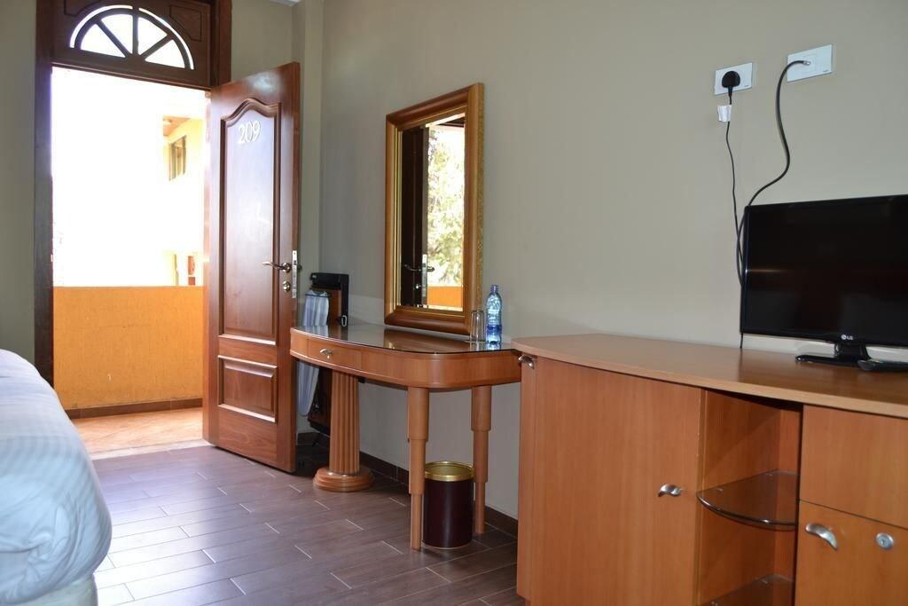 Set de Habitación Fasil International Hotel