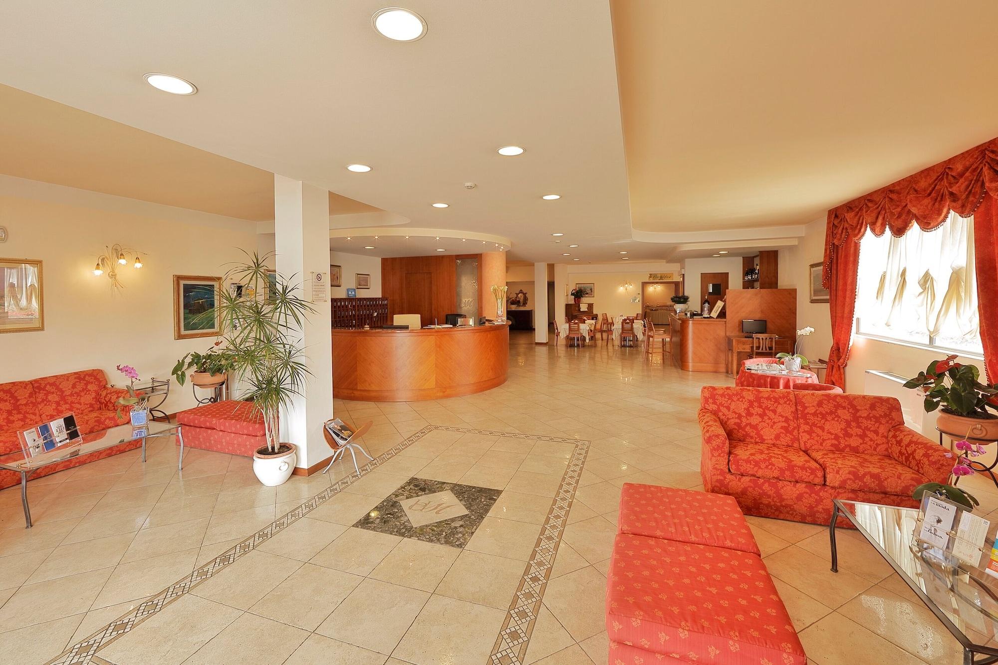 Vista Lobby Hotel Michelangelo