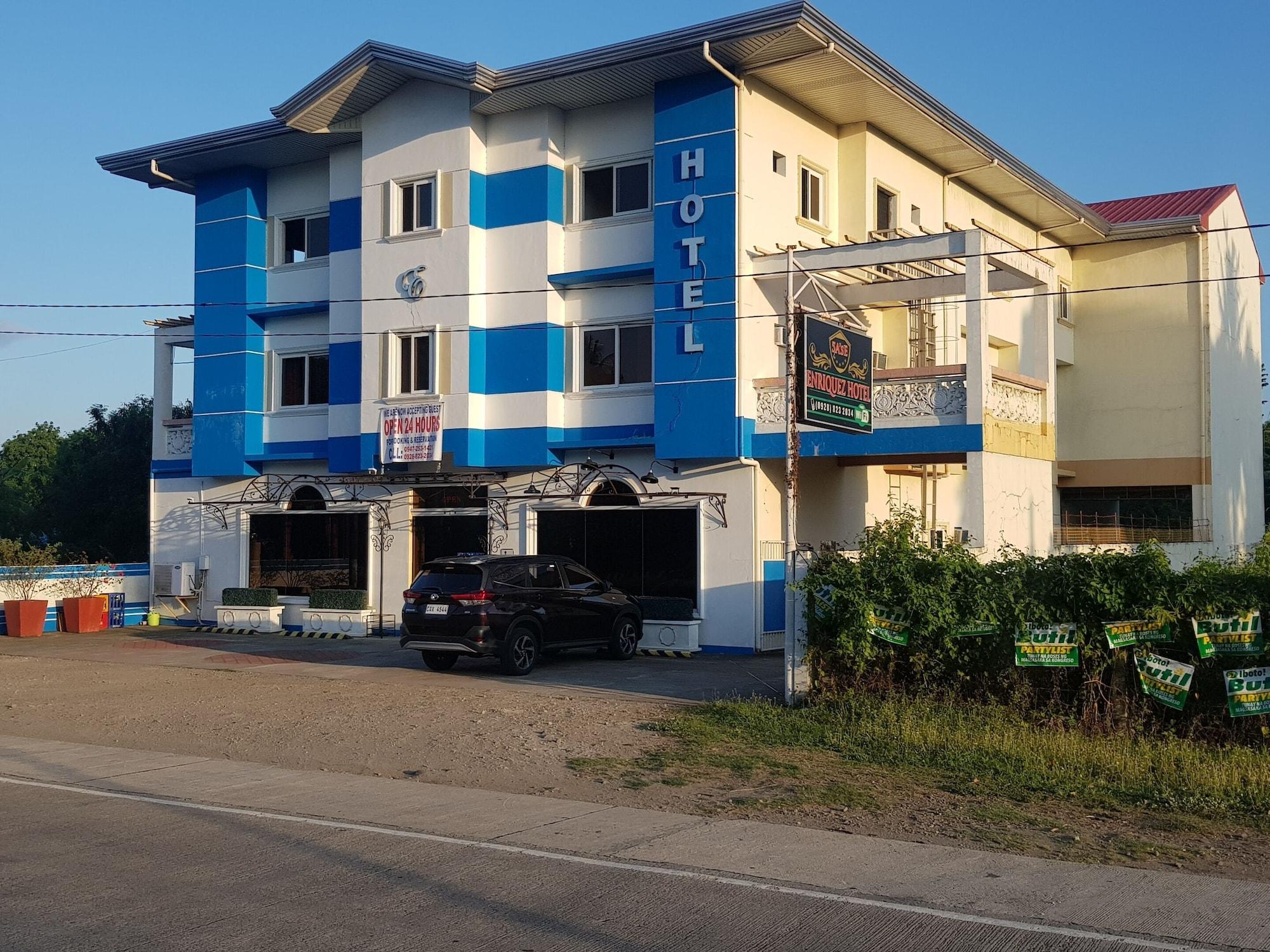 Varios Enriquez Hotel