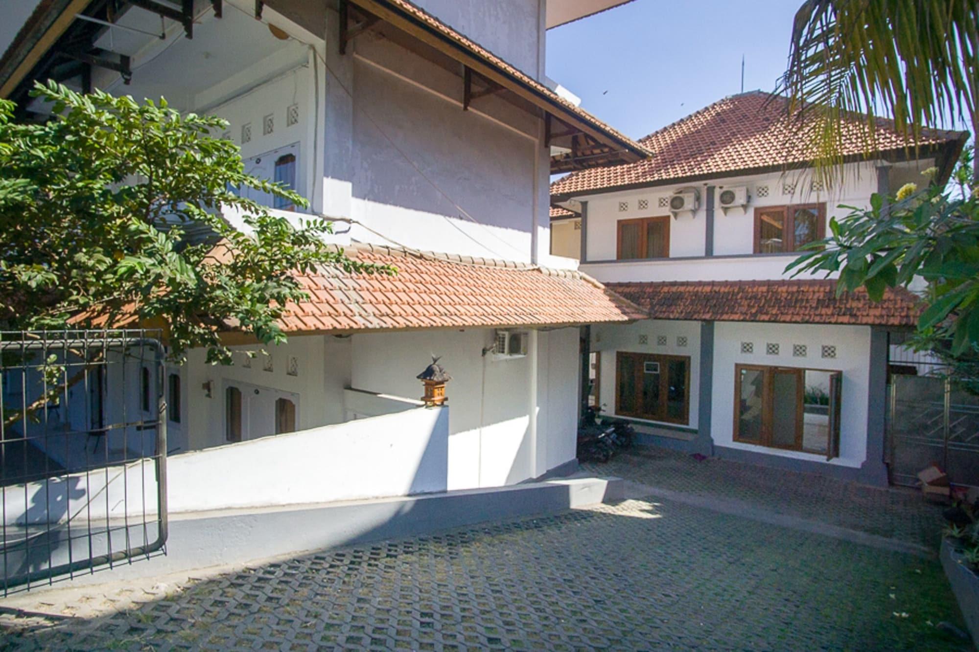 Vista Exterior Cozy Residence Wedasari Bali