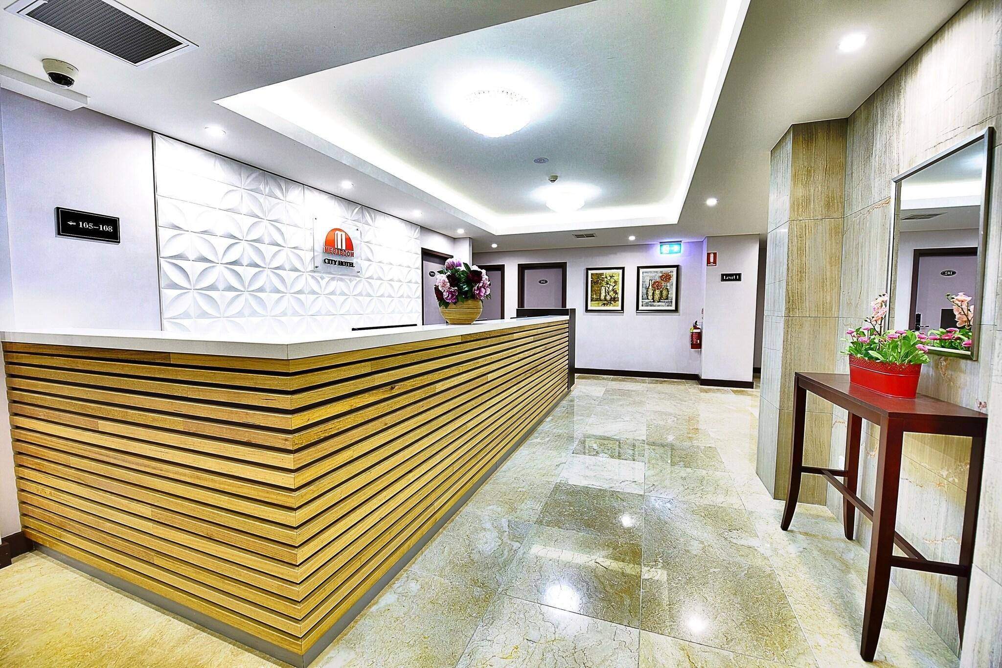 Vista Lobby Megaboom City Hotel