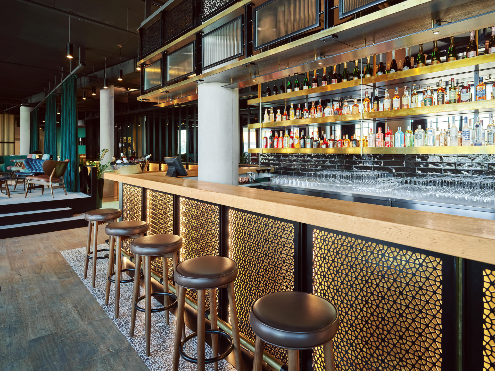 Bar/Salón Mövenpick Zagreb (Opening June 2022)