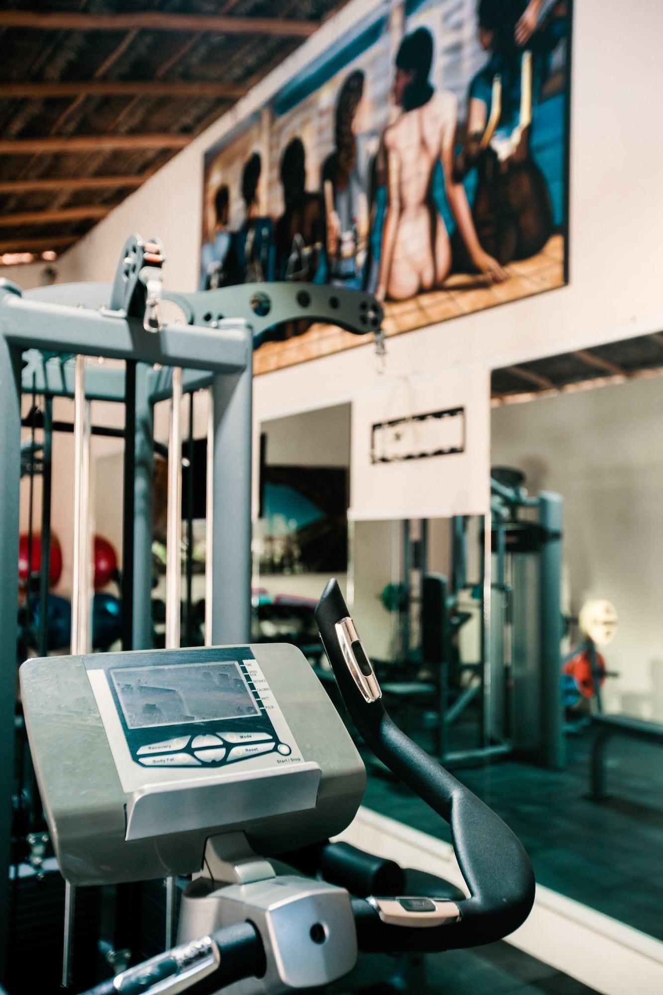 Gimnasio Hotel Paradise Suites