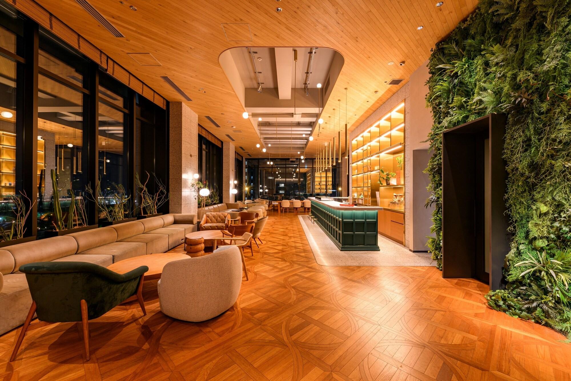 Vista Lobby THE KNOT Hiroshima