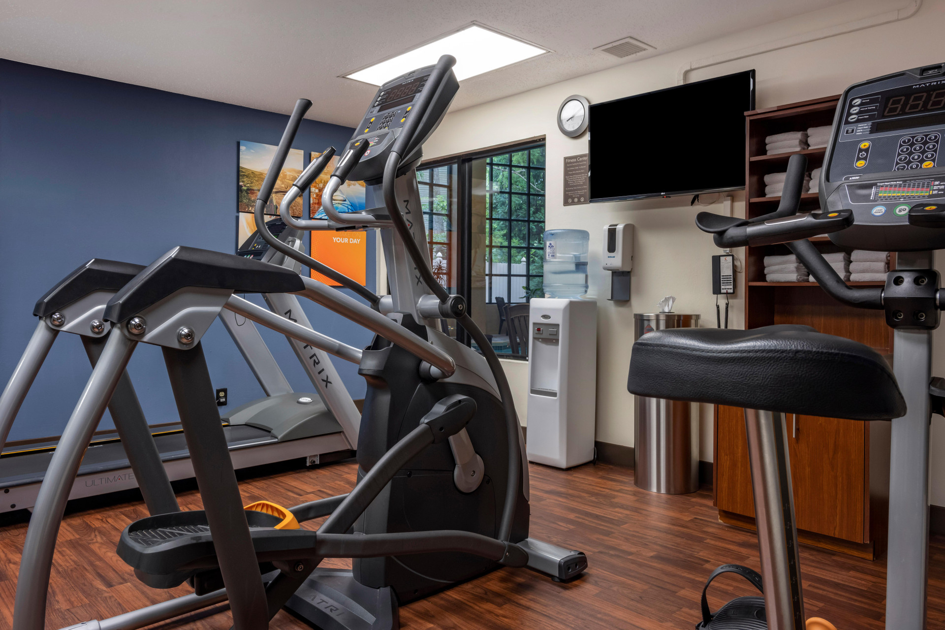 Gimnasio Comfort Suites State College near Penn State