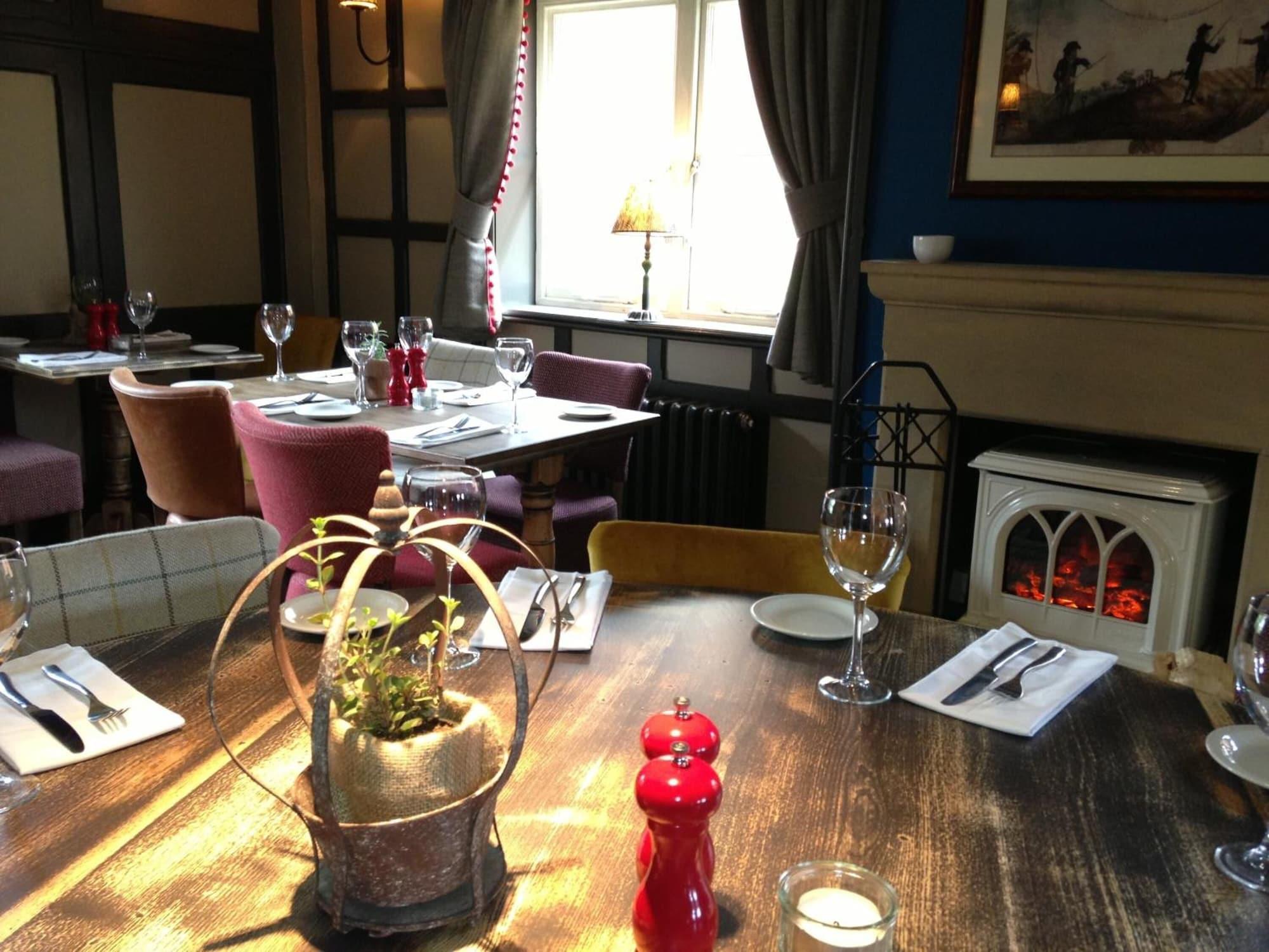 Restaurant The Crown Pub Dining Rooms