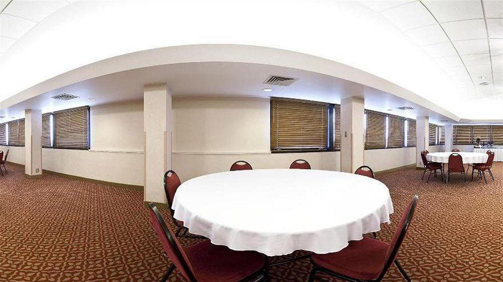 Sala de Reuniones Holiday Inn Express San Antonio-Airport by IHG