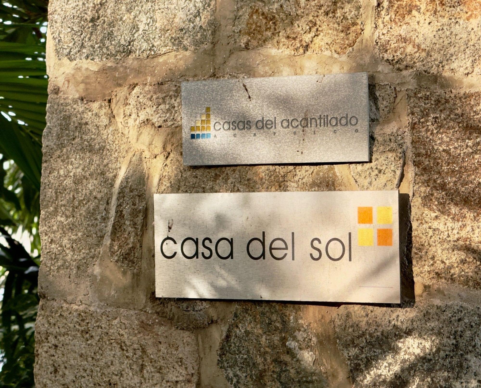 Varios Casas del Acantilado