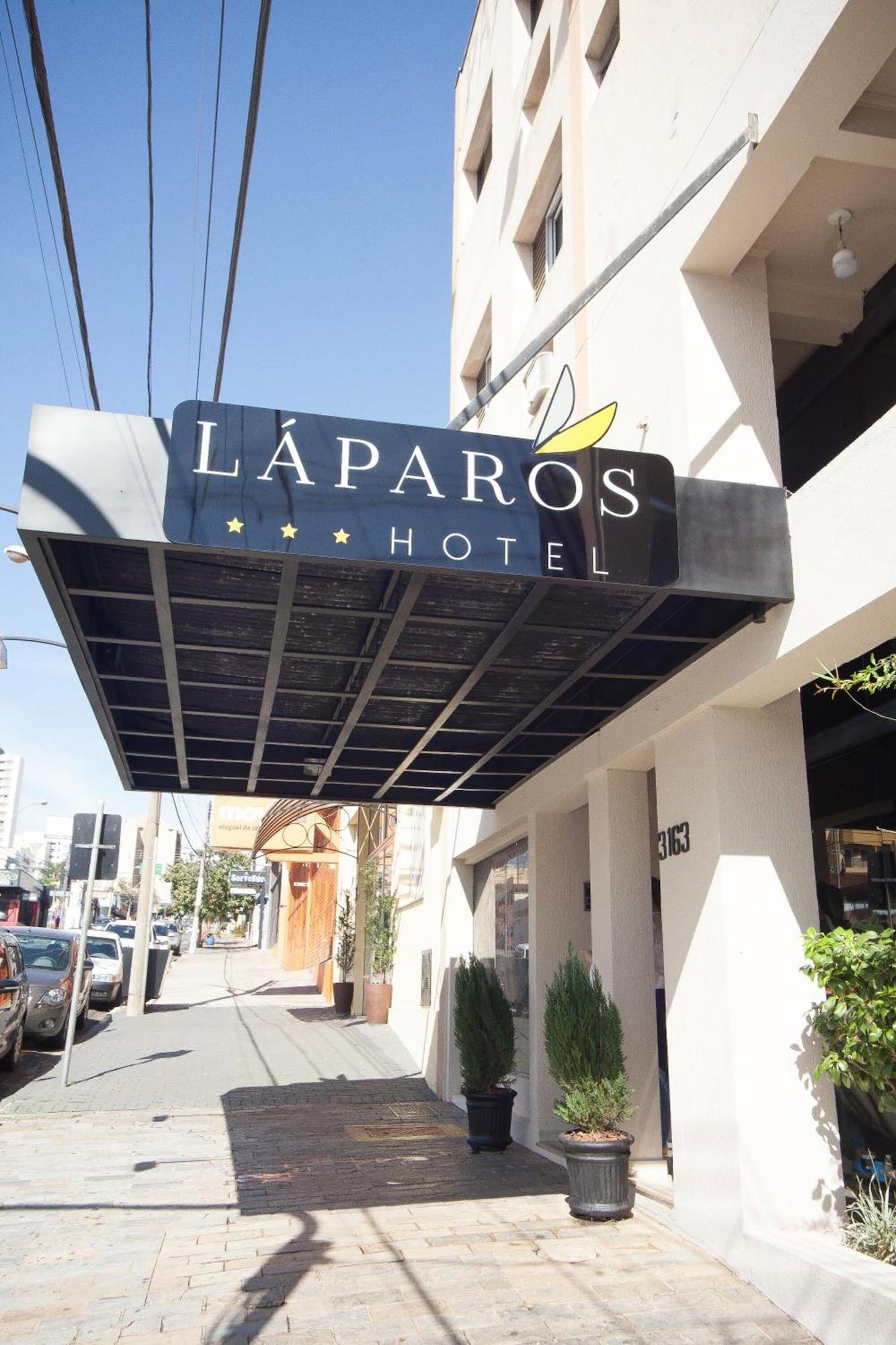 Vista Exterior Láparos Hotel