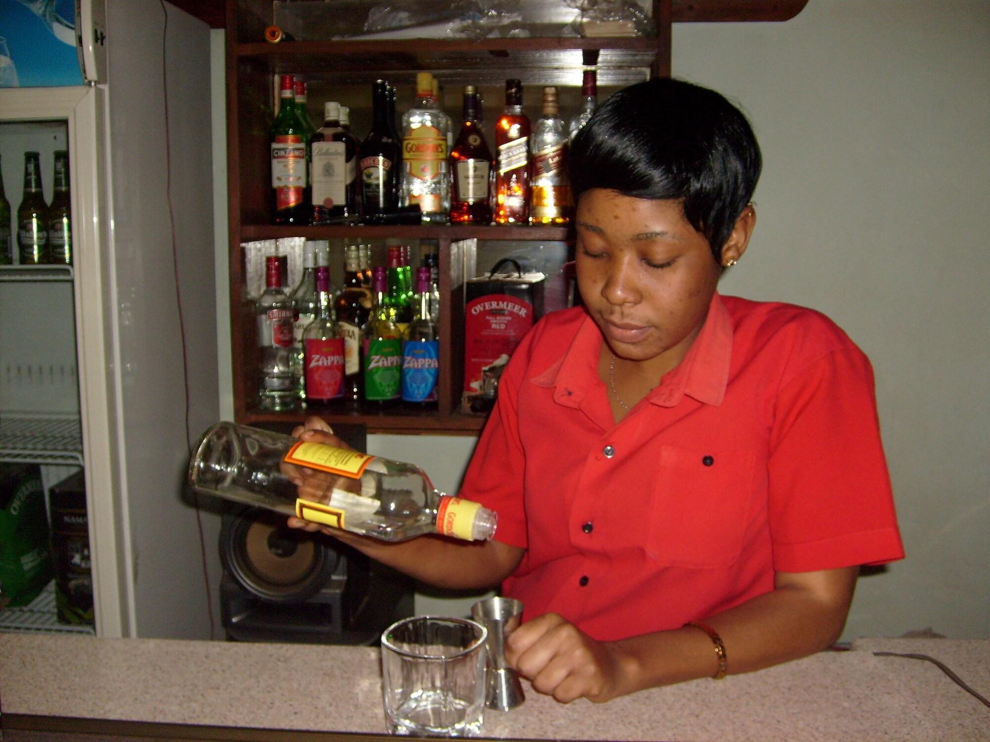 Bar/Salón Panama Inn