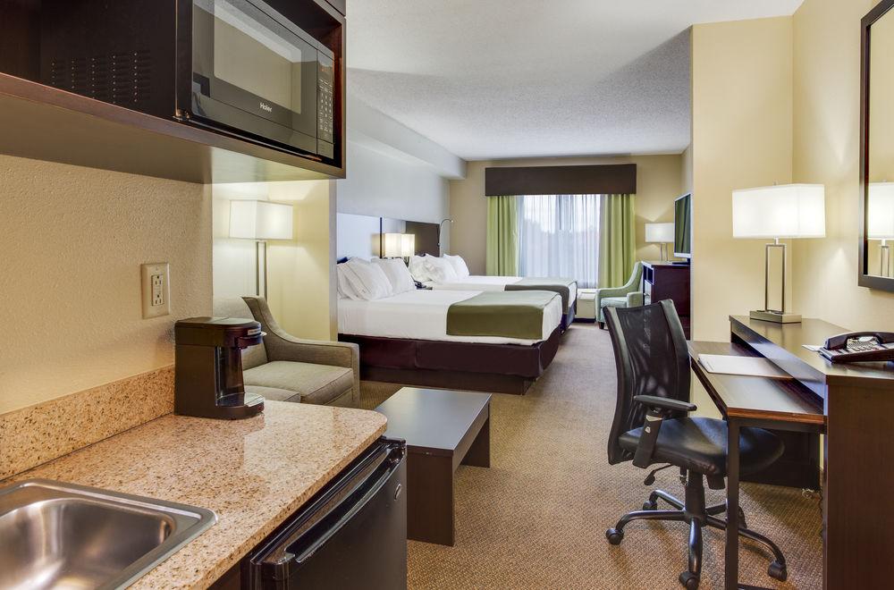Habitación Holiday Inn Express Hotel & Suites New Tampa I-75 by IHG