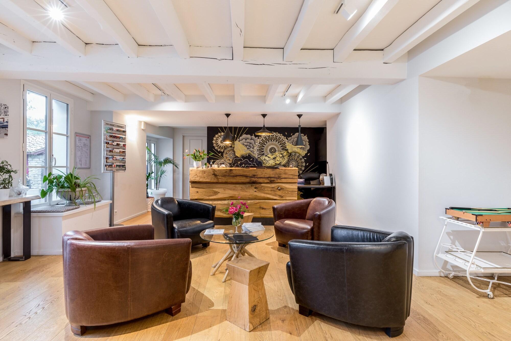Vista Lobby Hotel Briketenia