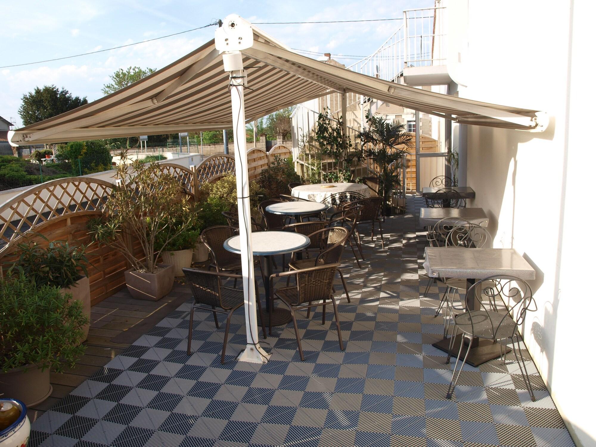 Comodidades del Alojamiento ConfortT Hotel Thouars