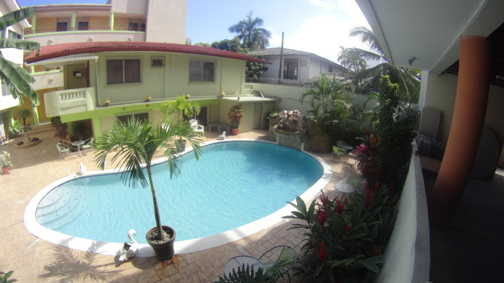 Vista Piscina Hotel Monserratte