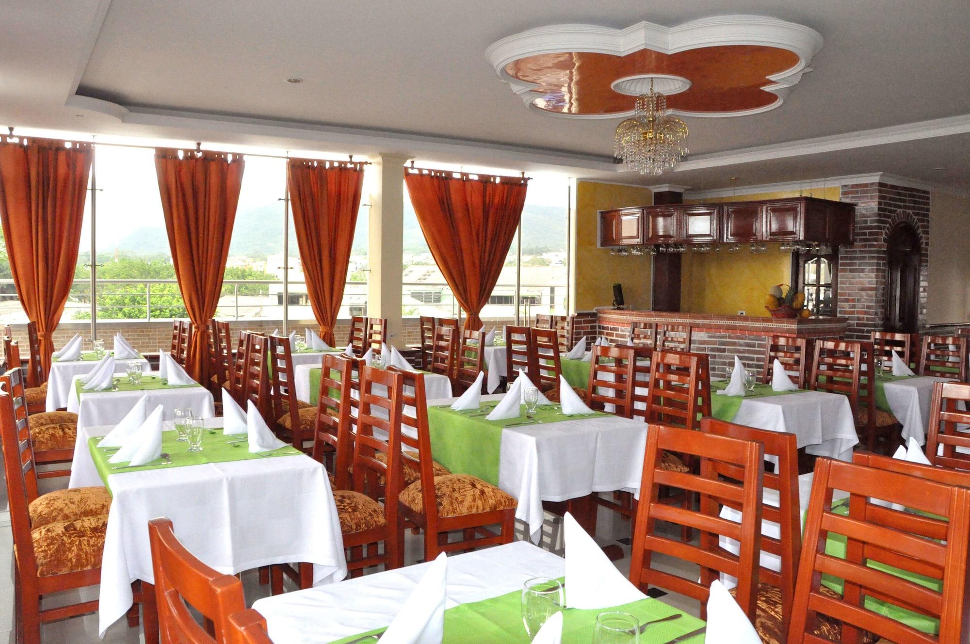 Restaurant Hotel El Caimito