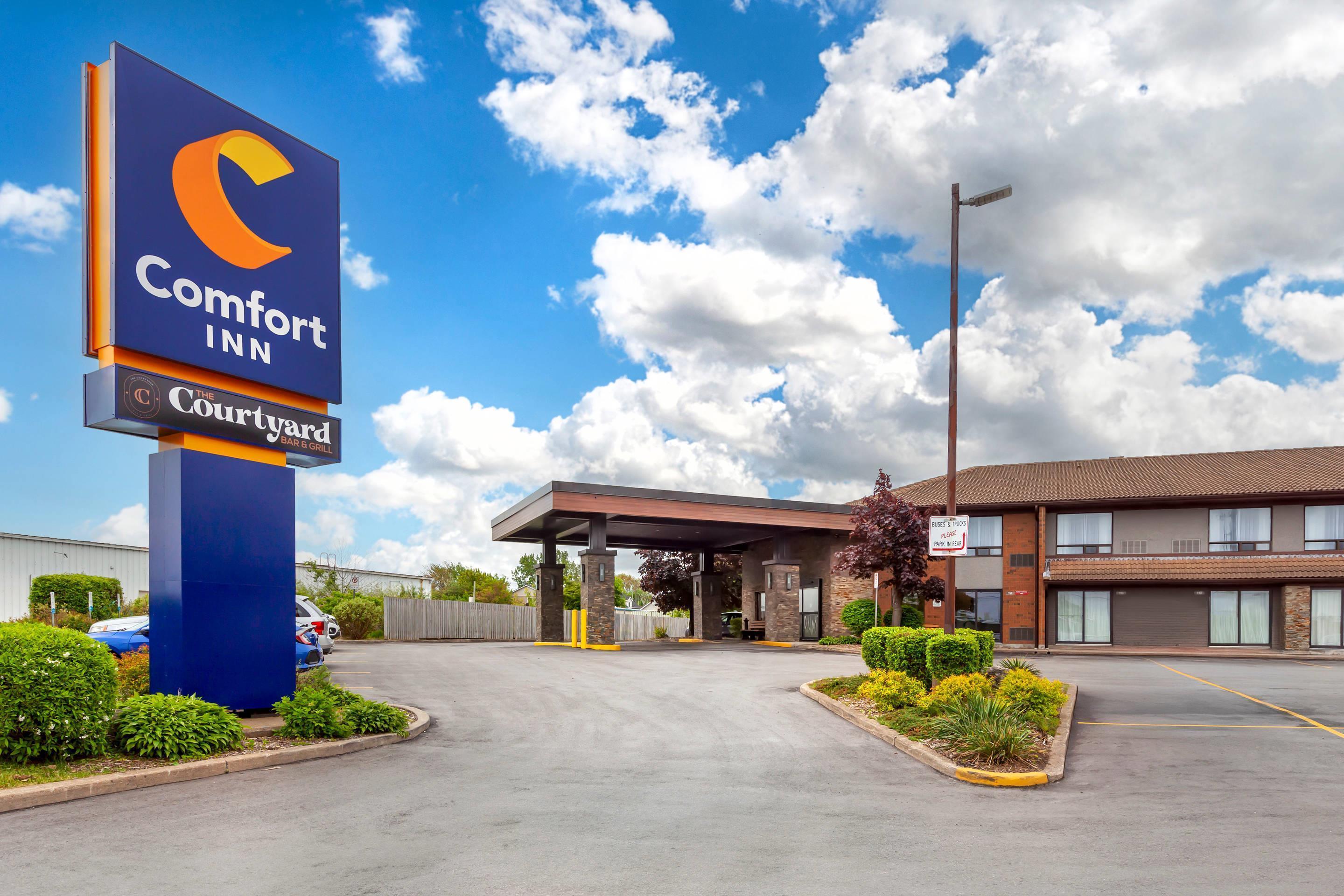 Vista Exterior Comfort Inn St. Catharines