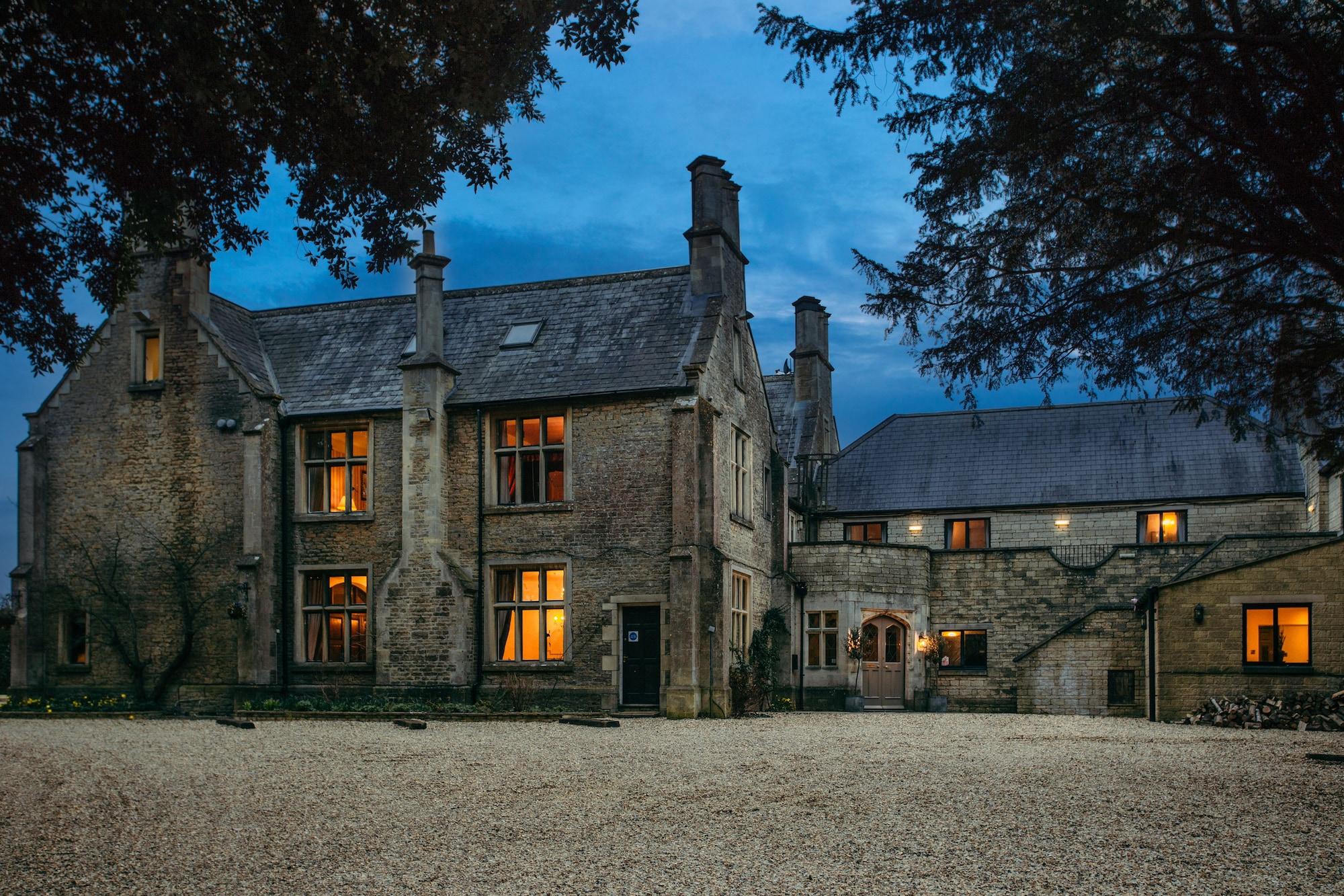 Vista Exterior Stanton Manor Hotel
