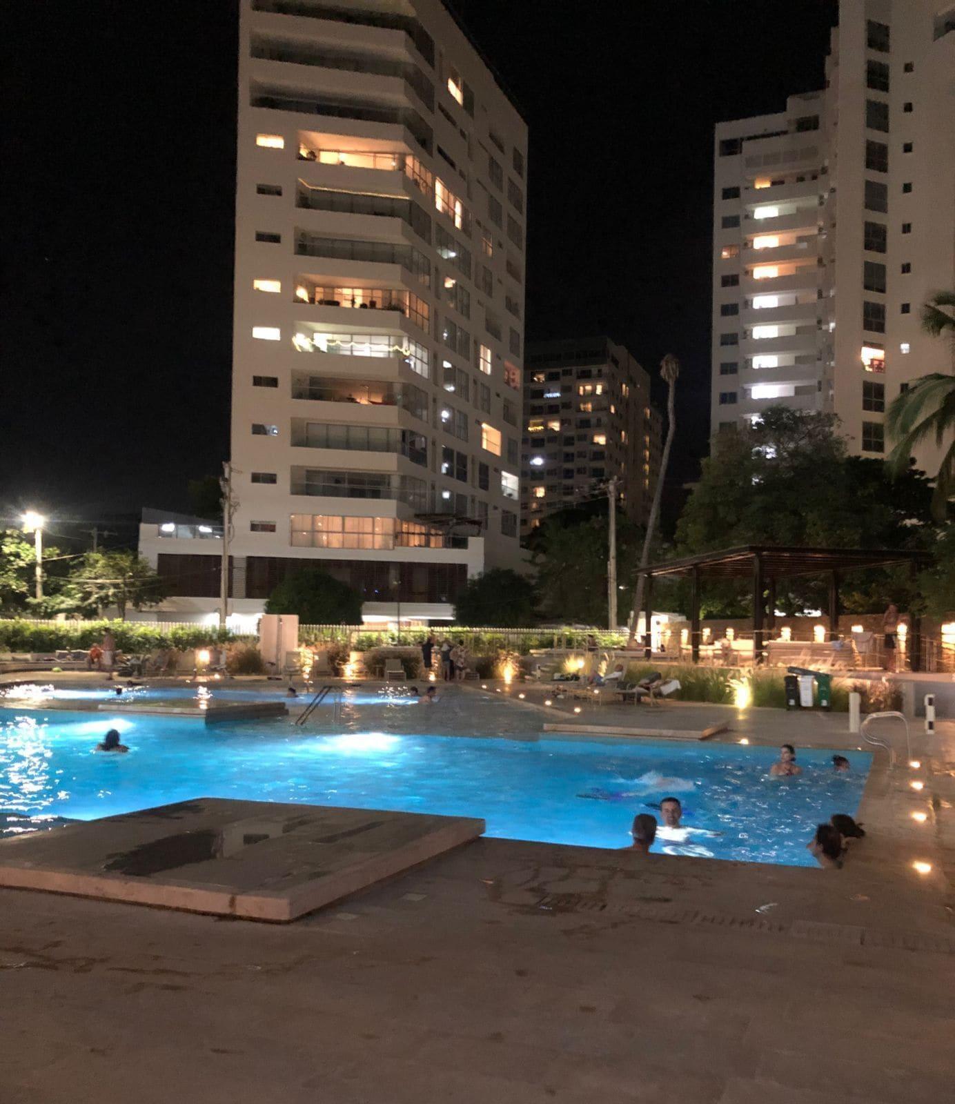 Vista Piscina Reserva Del Mar Apartamento