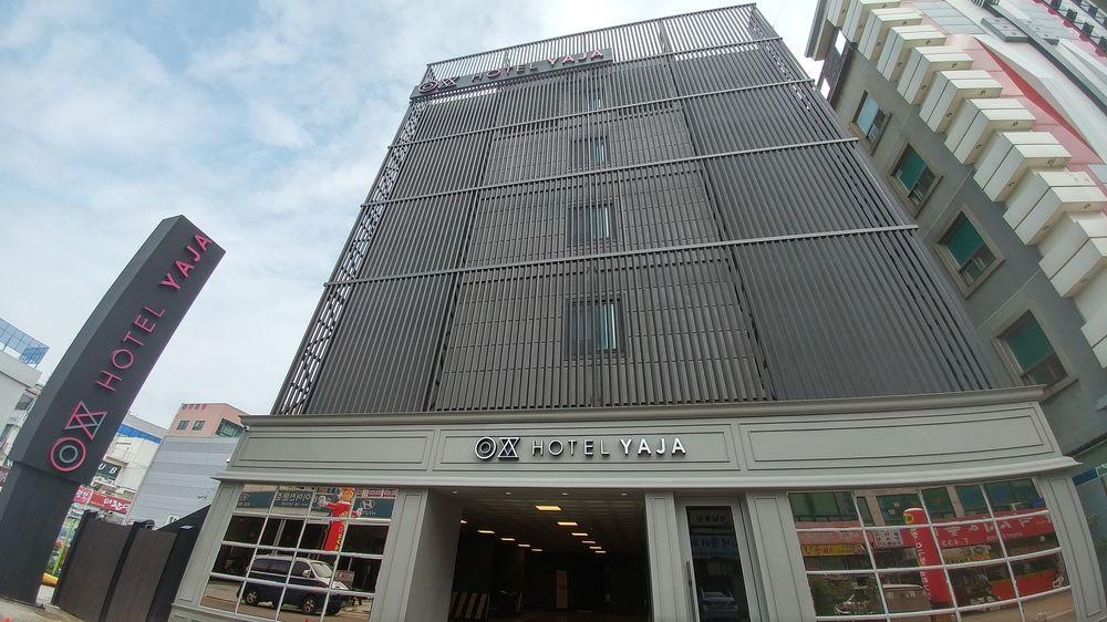Vista Exterior Hotel Yaja Jungwang