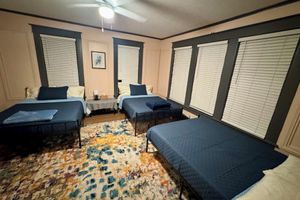 Alquiler Vacacional - The Bungalow• Historic • Modern 4/2 in Highland