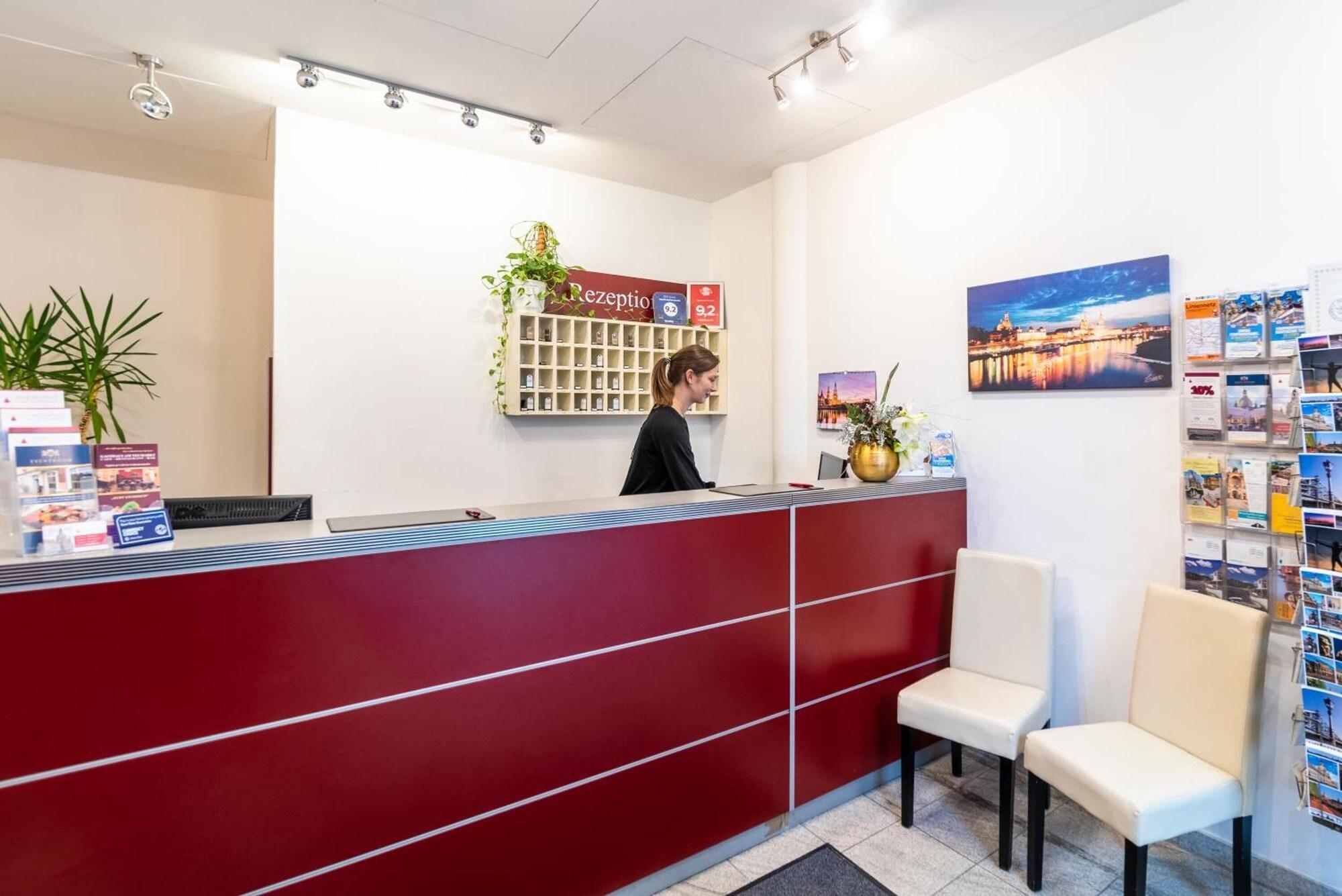 Vista Lobby Aparthotel Neumarkt