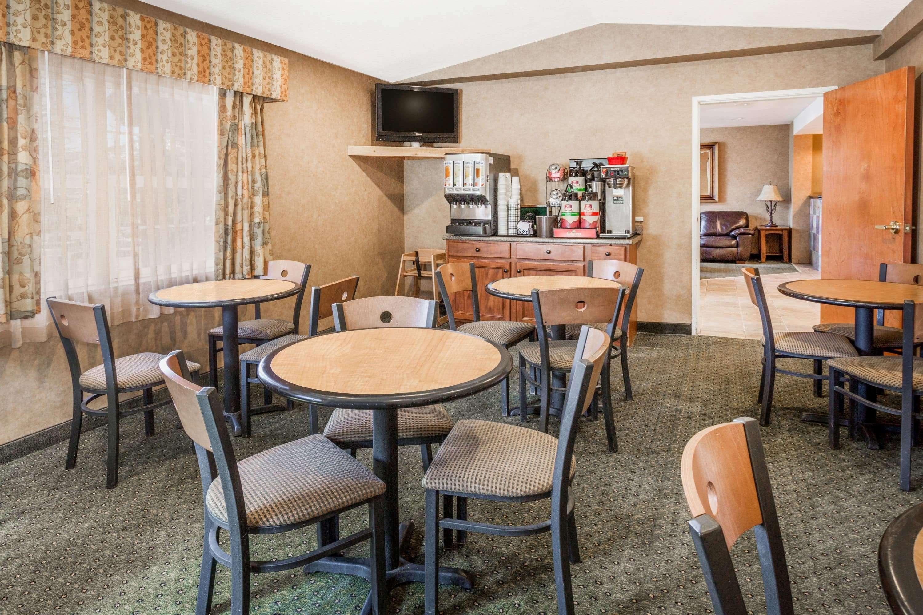 Restaurant Ramada by Wyndham Frisco