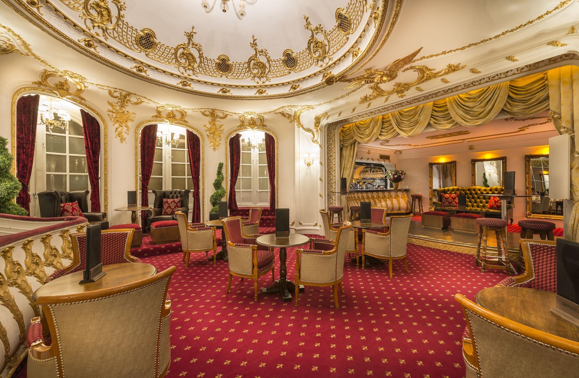 Bar/Salón Grand Royale Hyde Park