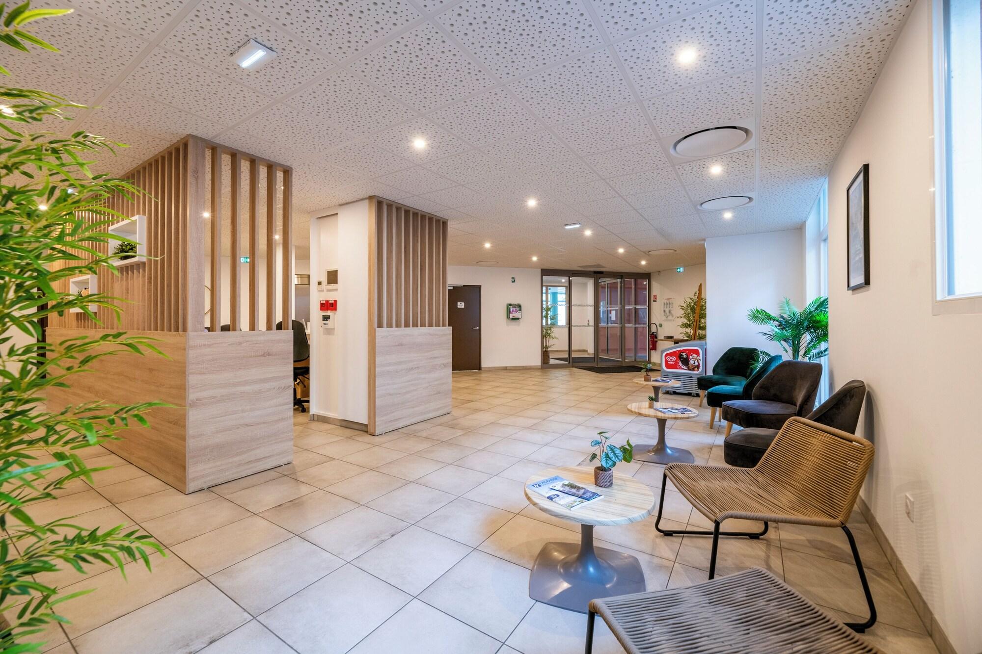 Vista Lobby Lagrange Apart'HOTEL Mulhouse