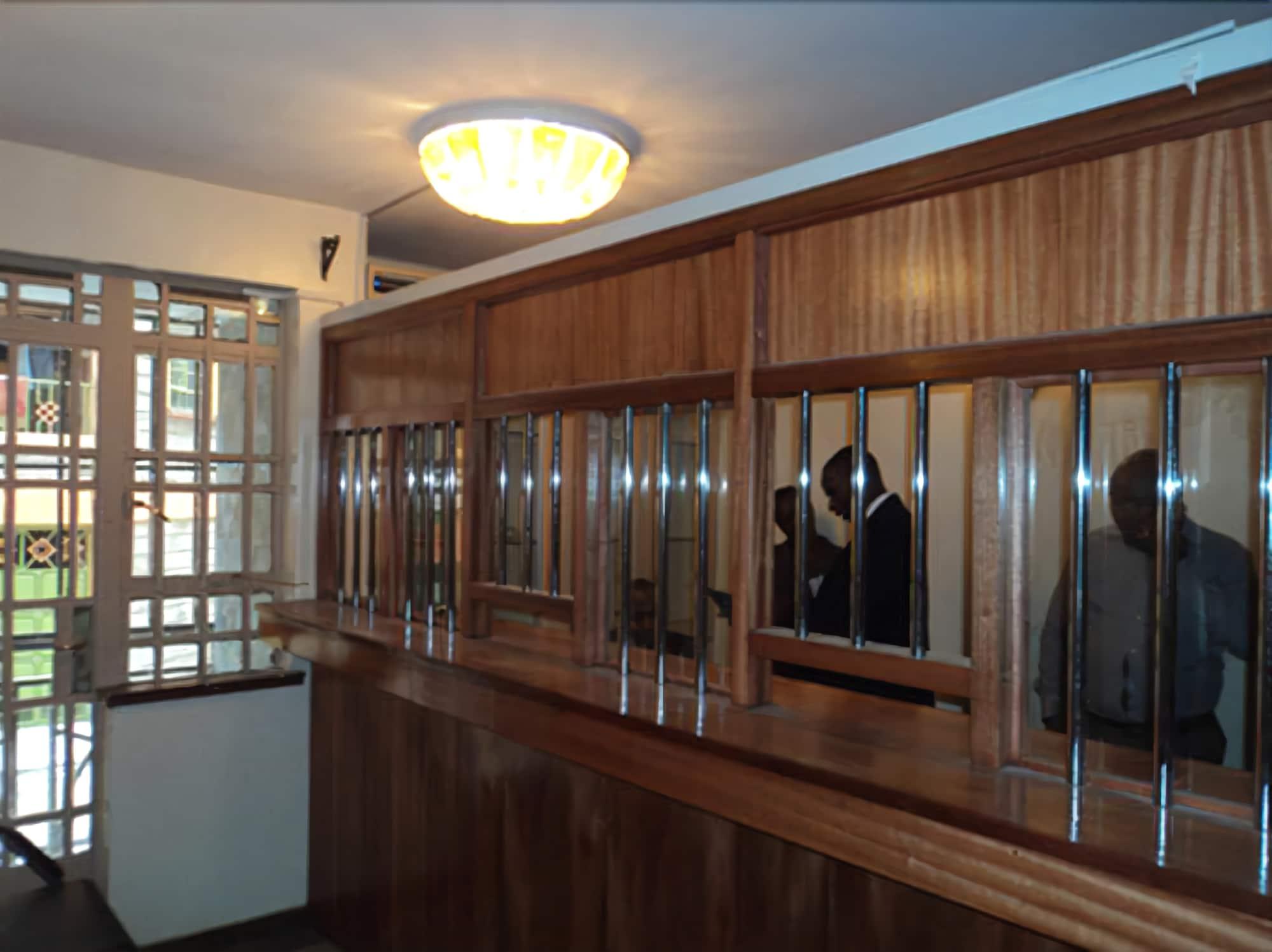 Vista Lobby Height Twisters Apartments