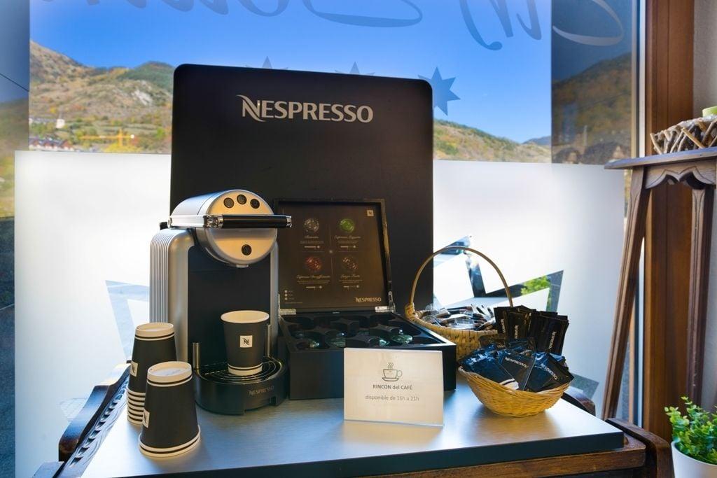 Bar/Salón Hotel Eth Solan