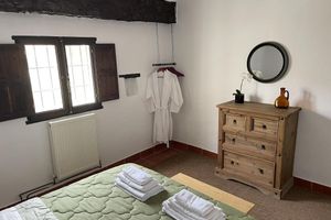 Renta temporal - Miluna Oasis Suites - Sleeps4-pool-mountainview
