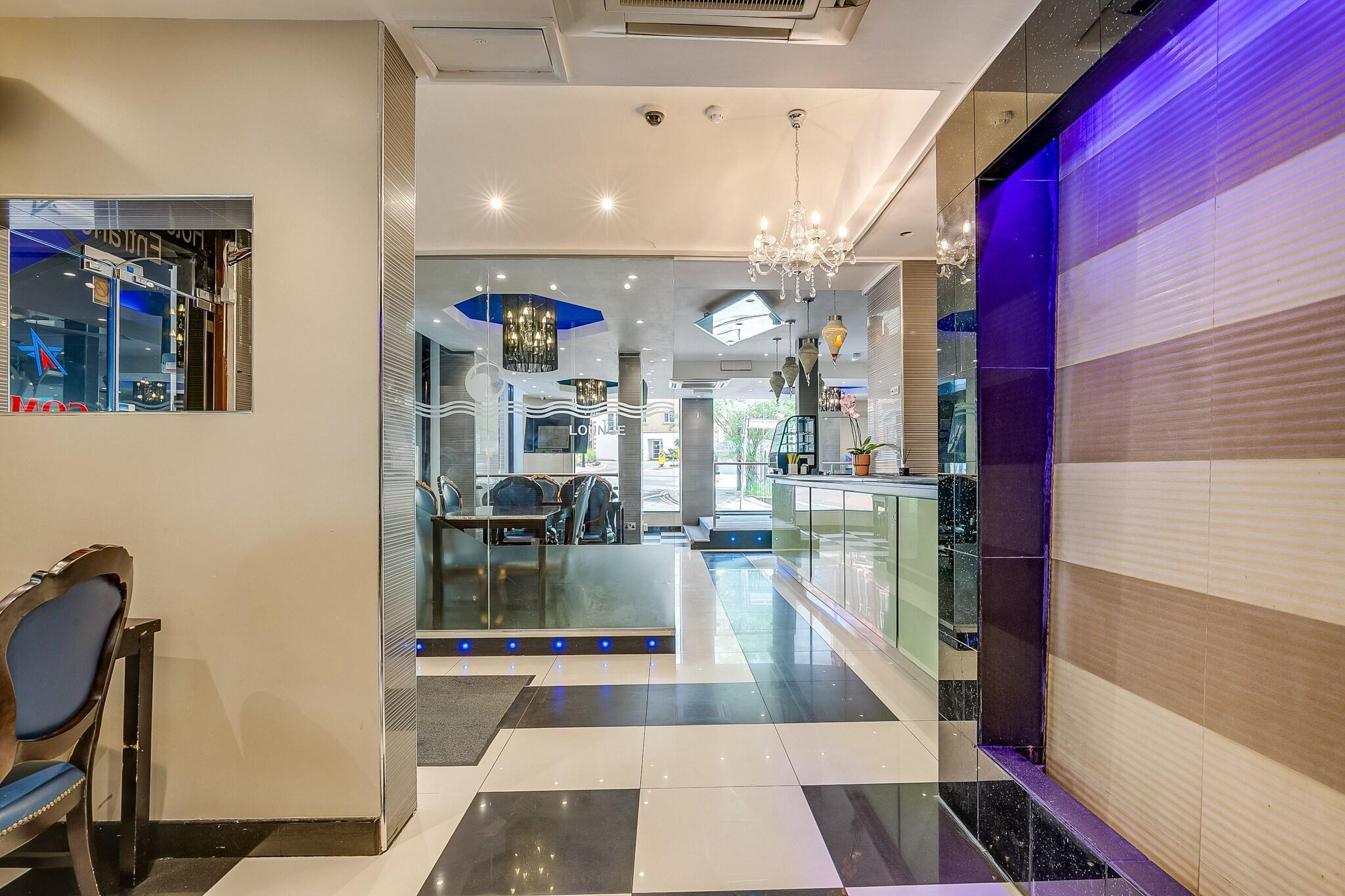 Vista Lobby London Star Hotel