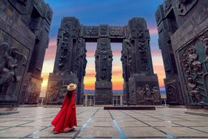 Actividad - Tbilisi Day Tour: Walking Tour & Panoramic Tour Combo- Tour privado