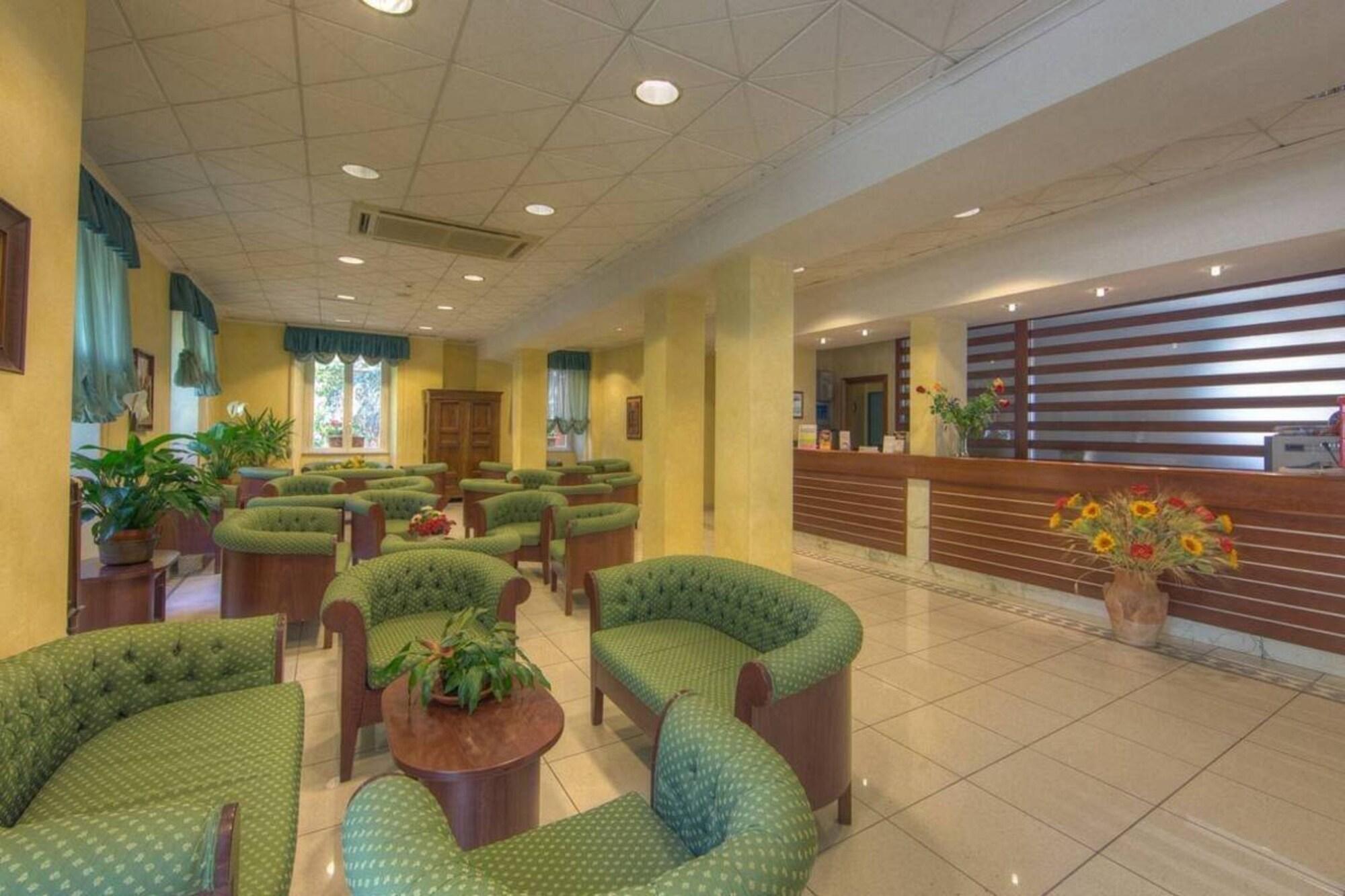 Vista Lobby Hotel Mizar