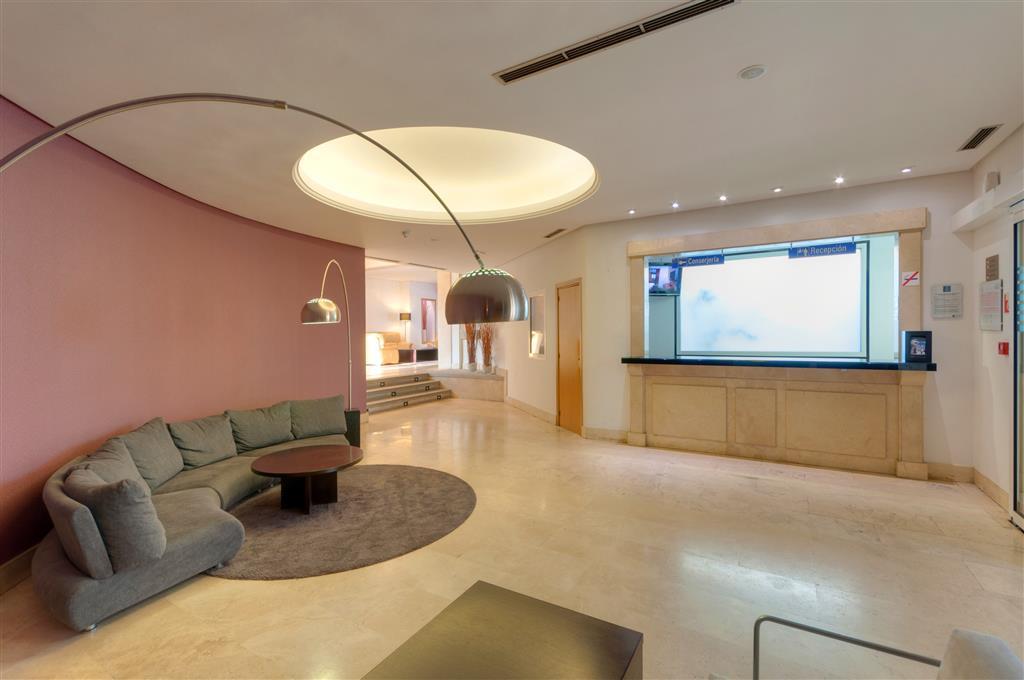 Vista Lobby TRYP Madrid Getafe Los Angeles Hotel