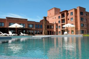 Alojamiento - Regency Park Hotel