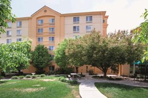 Alojamiento - La Quinta Inn & Suites by Wyndham Colorado Springs South AP