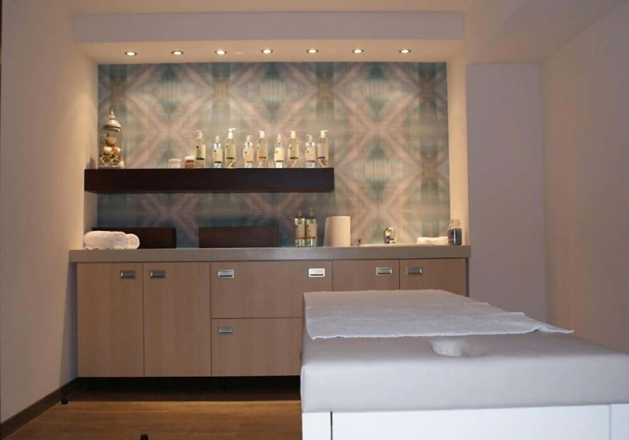 Spa Ramada by Wyndham Pitesti