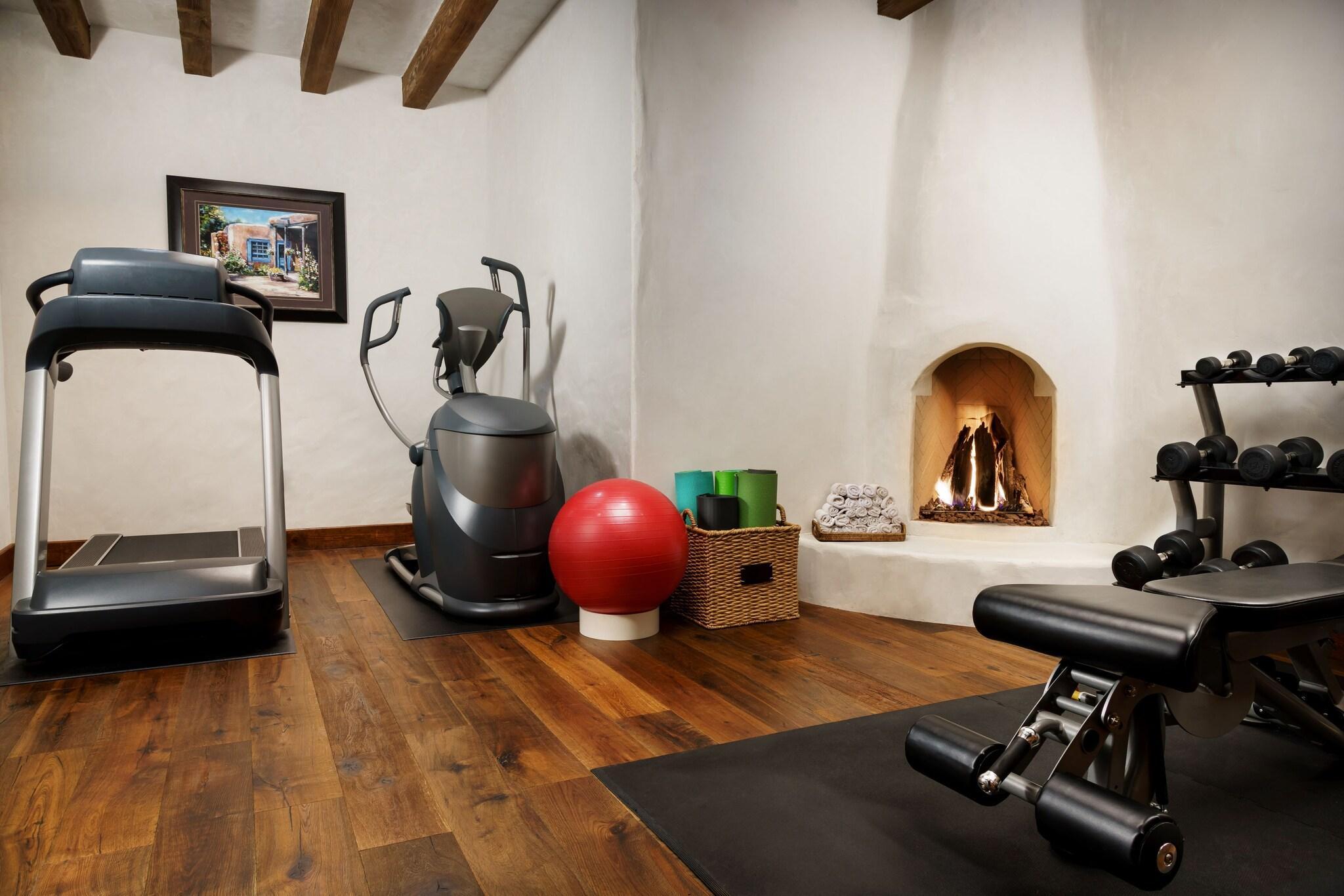 Gimnasio Hermosa Inn