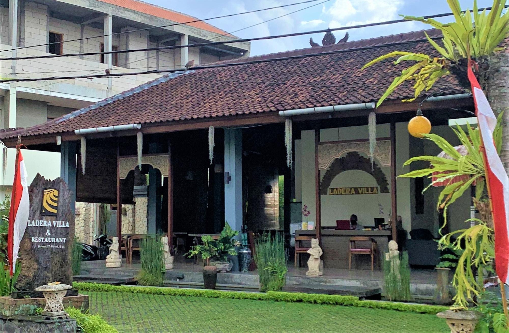 Vista Exterior Ladera Villa Ubud