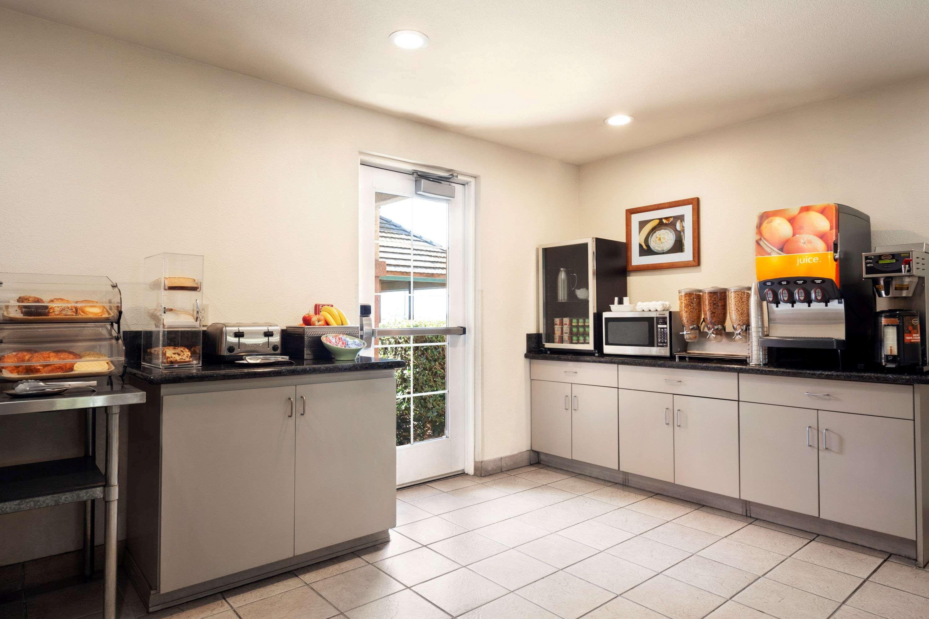 Restaurant Microtel Inn & Suites by Wyndham Lodi/North Stockton