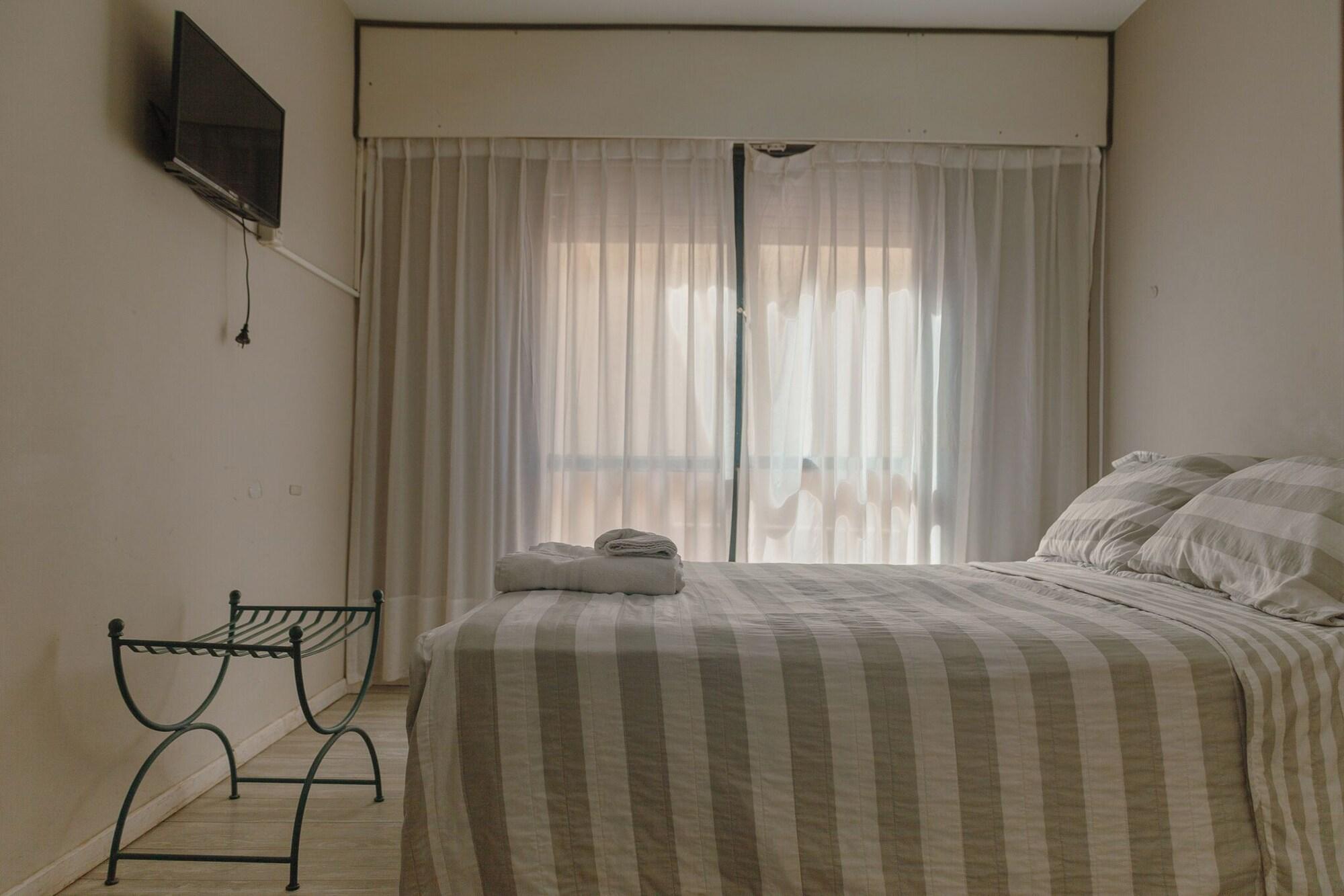 Varios Hostal Rayentray